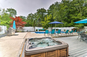 Poconos Paradise with Game Room and Hot Tub! East Stroudsburg